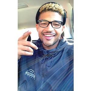 Meet your Posher, Kyle